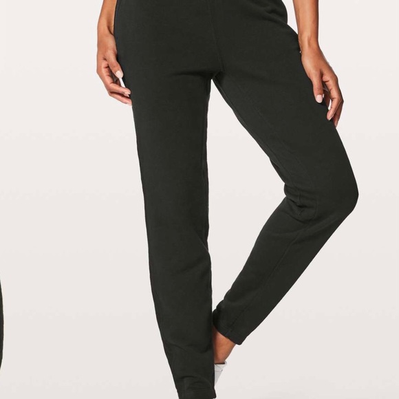 Lululemon Women’s Free to Roam Joggers in Black Size 6 - Picture 4 of 10